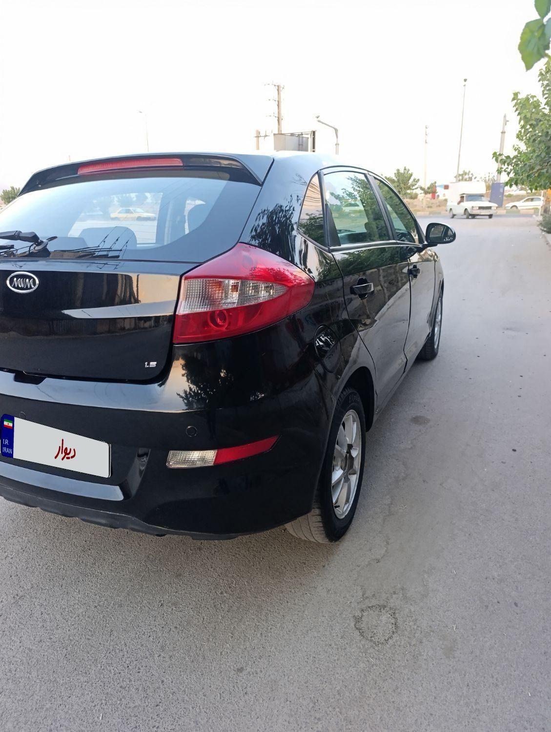 ام وی ام 315 هاچ بک ساده دنده ای - 1393