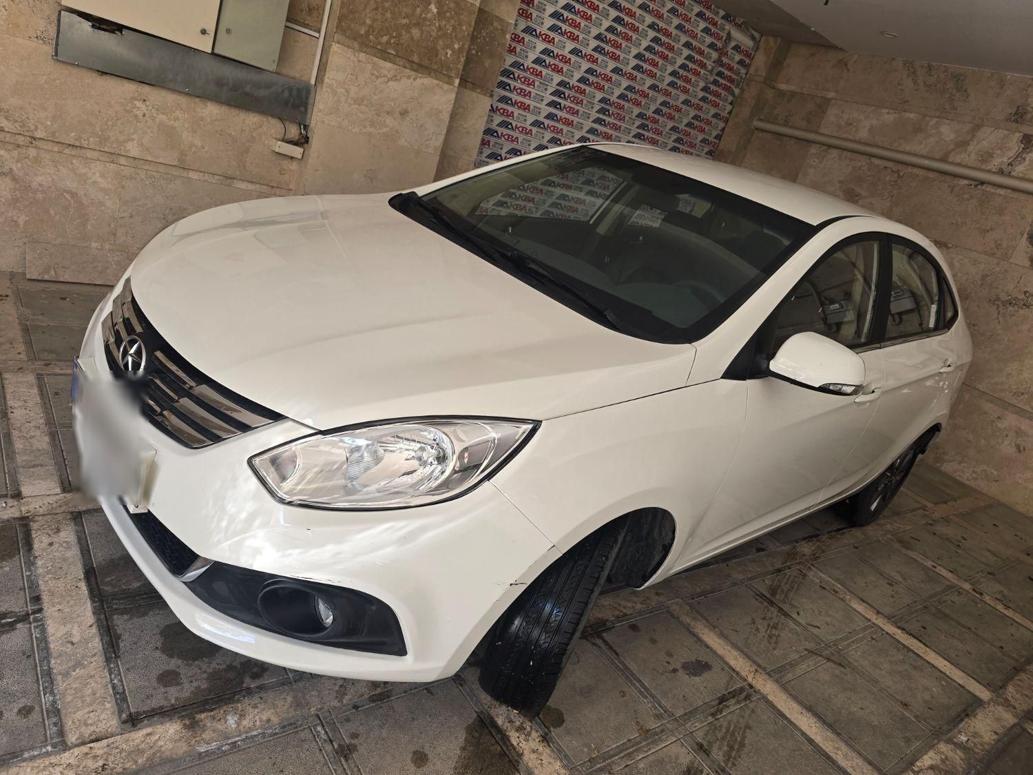 جک J4 اتوماتیک ساده - 1402
