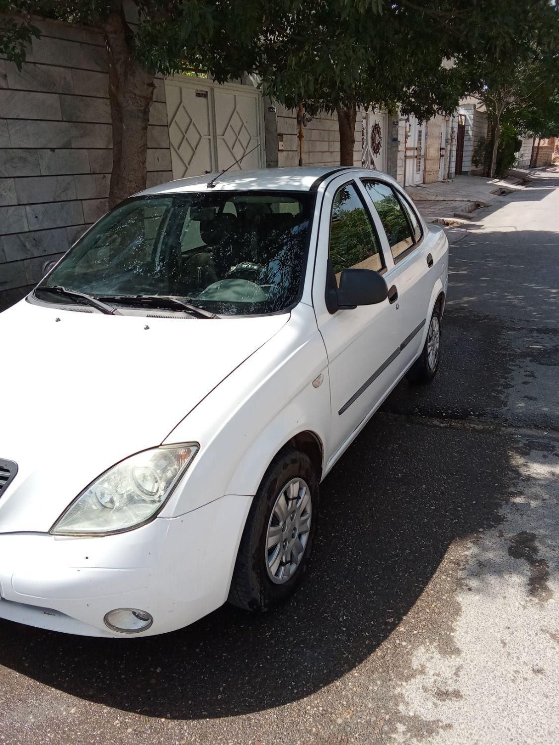 تیبا صندوق دار SX - 1400