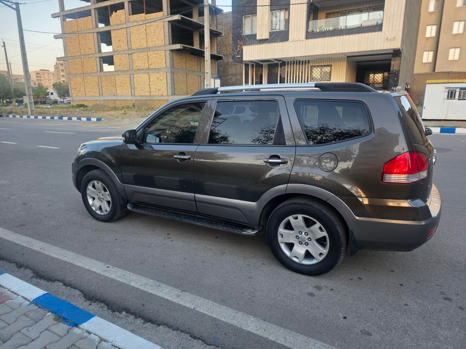 کیا موهاوی فول v8 - 2010