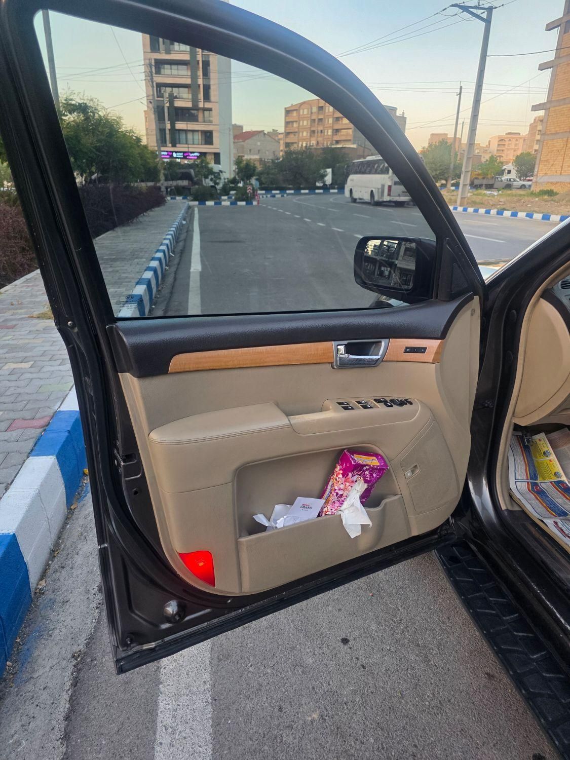 کیا موهاوی فول v8 - 2010