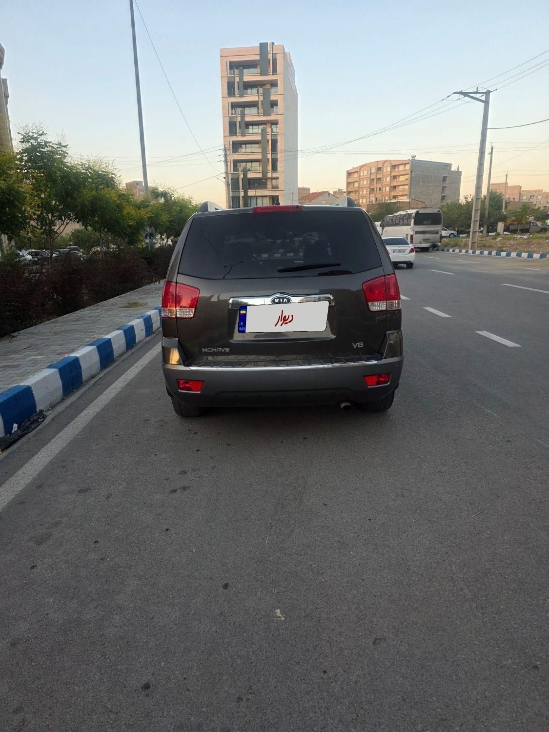 کیا موهاوی فول v8 - 2010