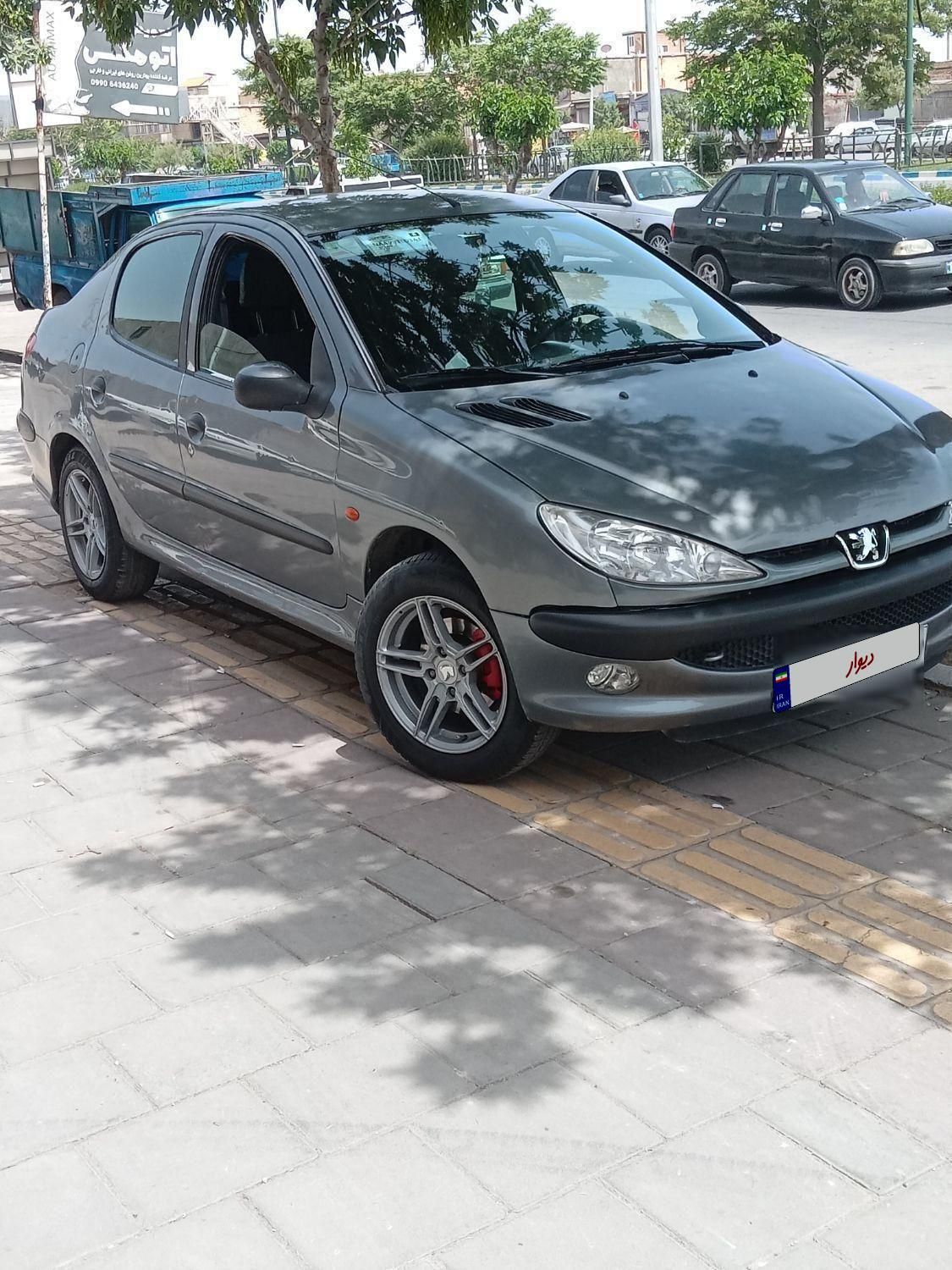 پژو ۲۰۶ صندوق دار v8 - 1386