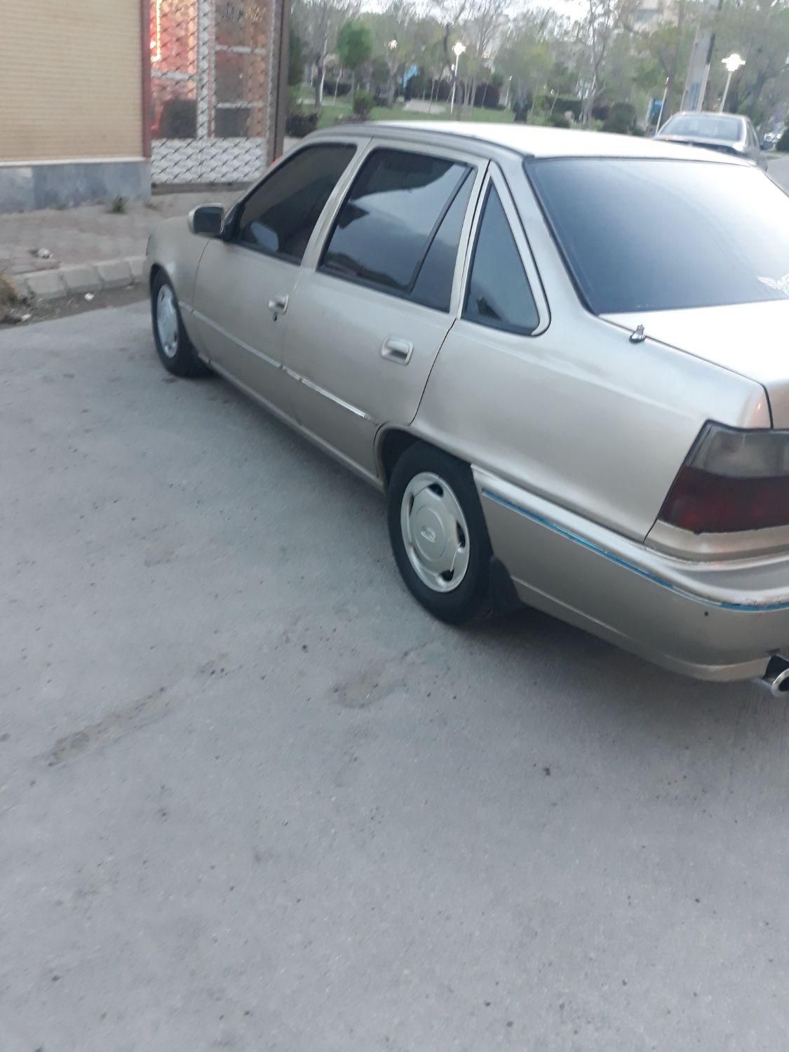 دوو سیلو سدان - 1381