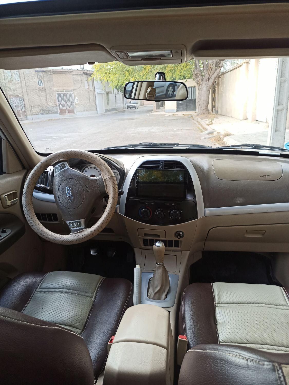 ام وی ام X33 دنده‌ای ساده - 1391