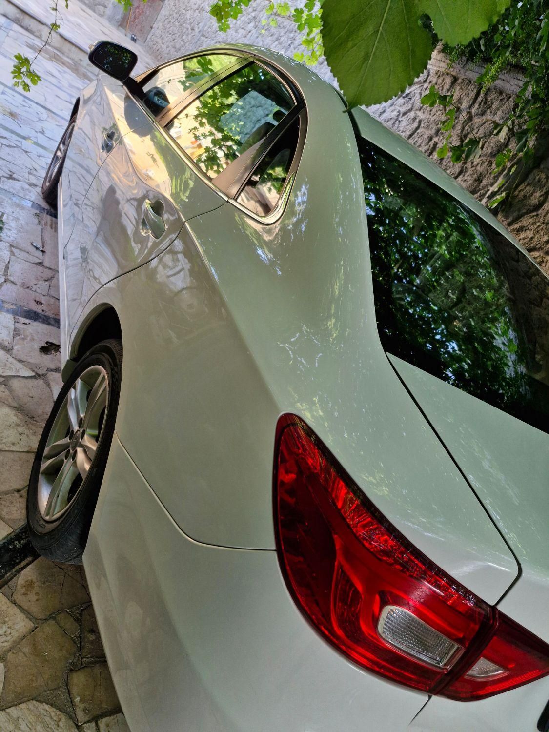 بسترن B30 اتوماتیک - 1397