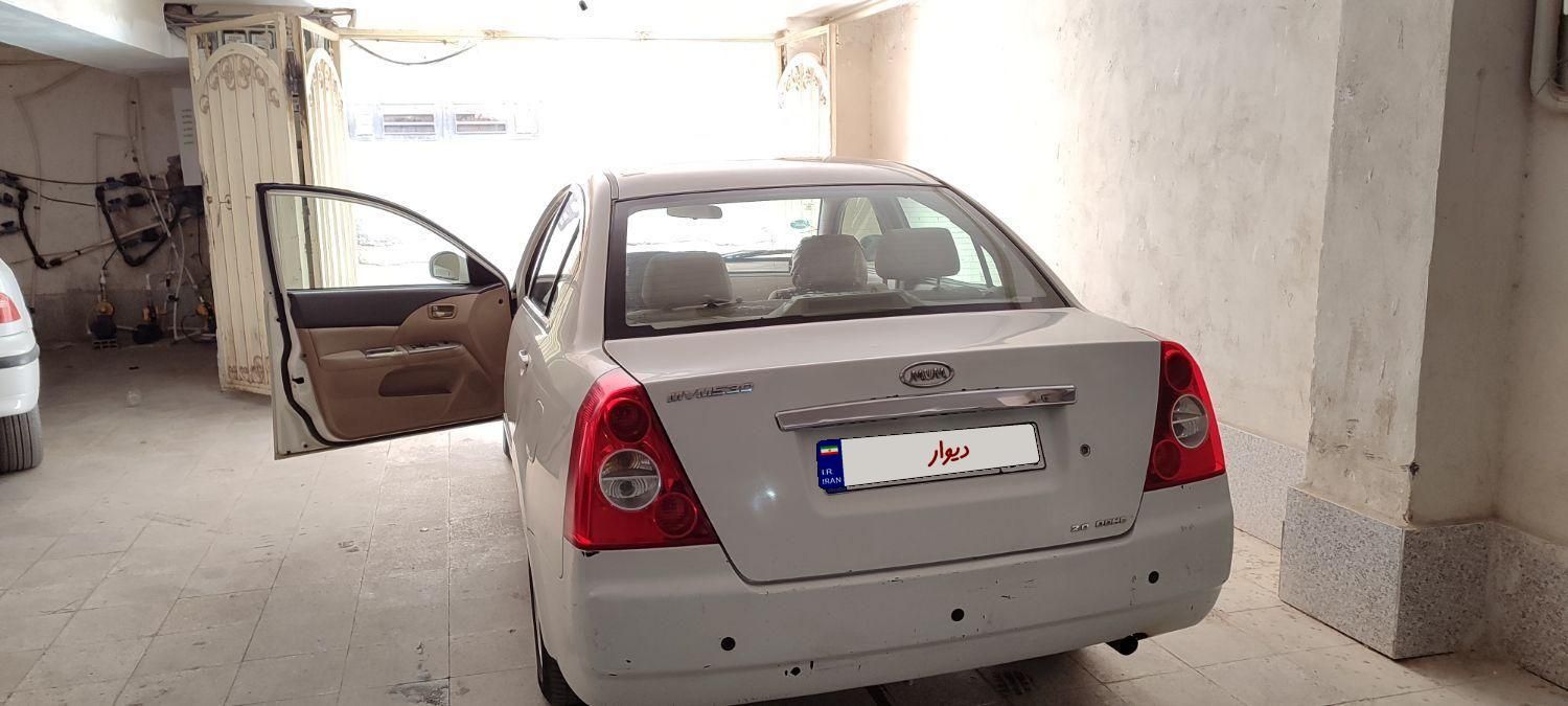 ام وی ام 530 دنده ای - 1389