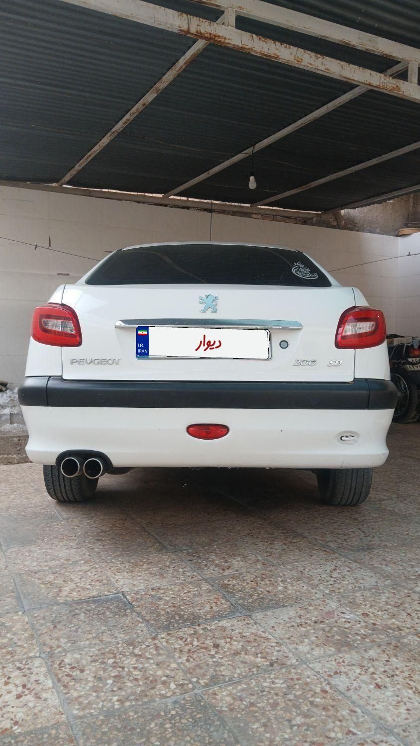 پژو ۲۰۶ صندوق دار v8 - 1394