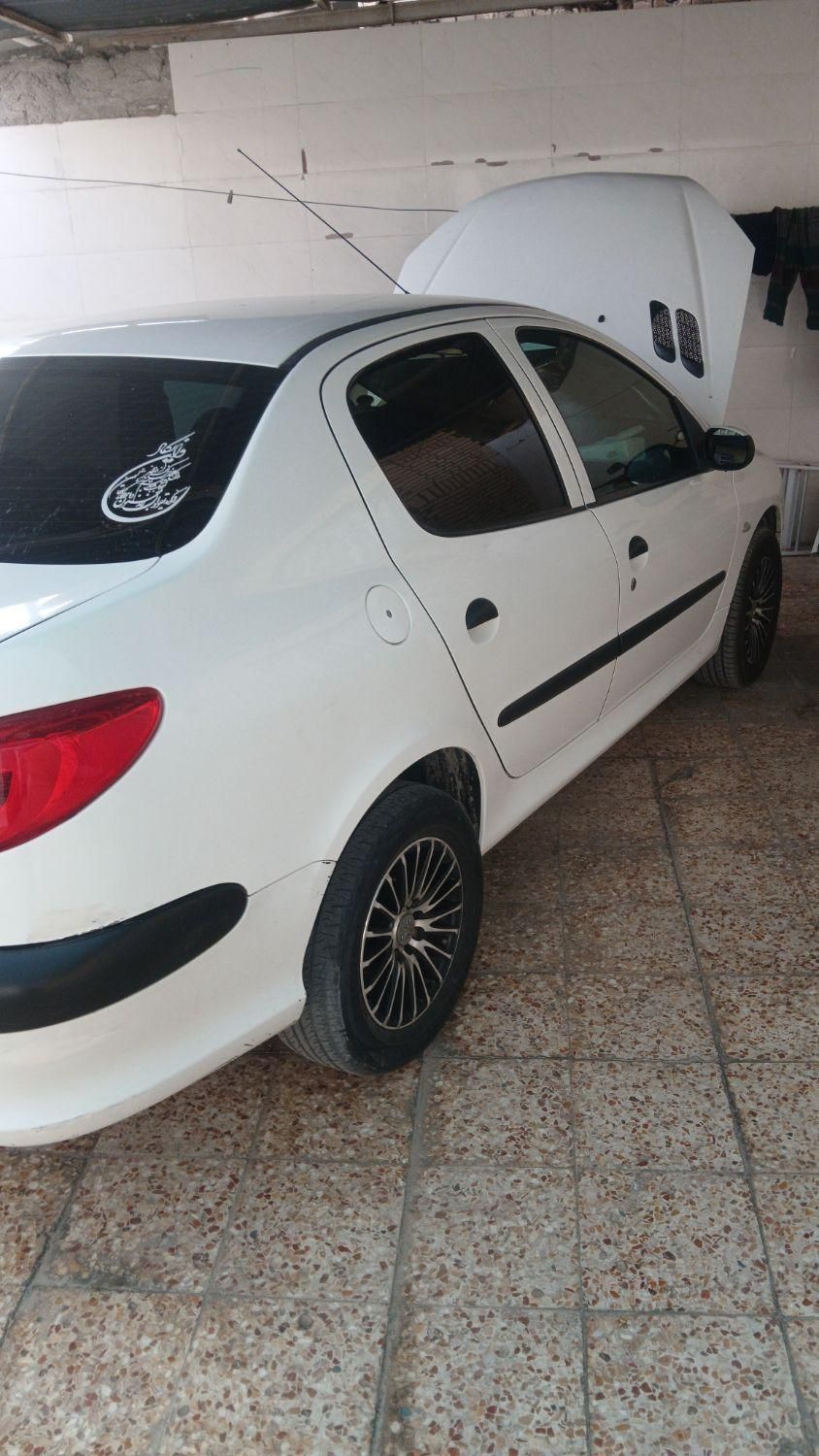 پژو ۲۰۶ صندوق دار v8 - 1394