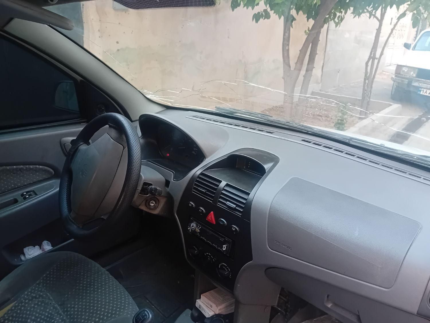 تیبا صندوق دار LX - 1391