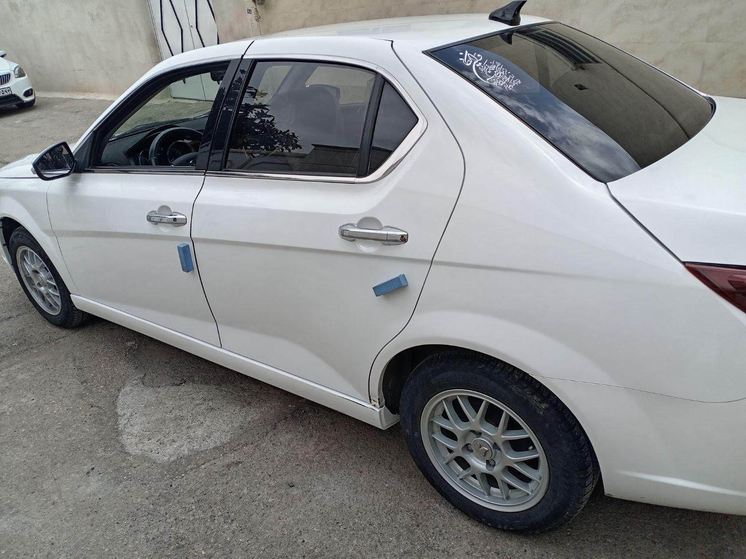 خودرو دنا، پلاس آگهی ann_19526343