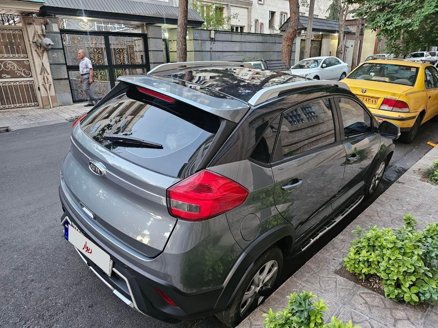 ام وی ام X22 اتوماتیک اسپرت لاکچری - 1400