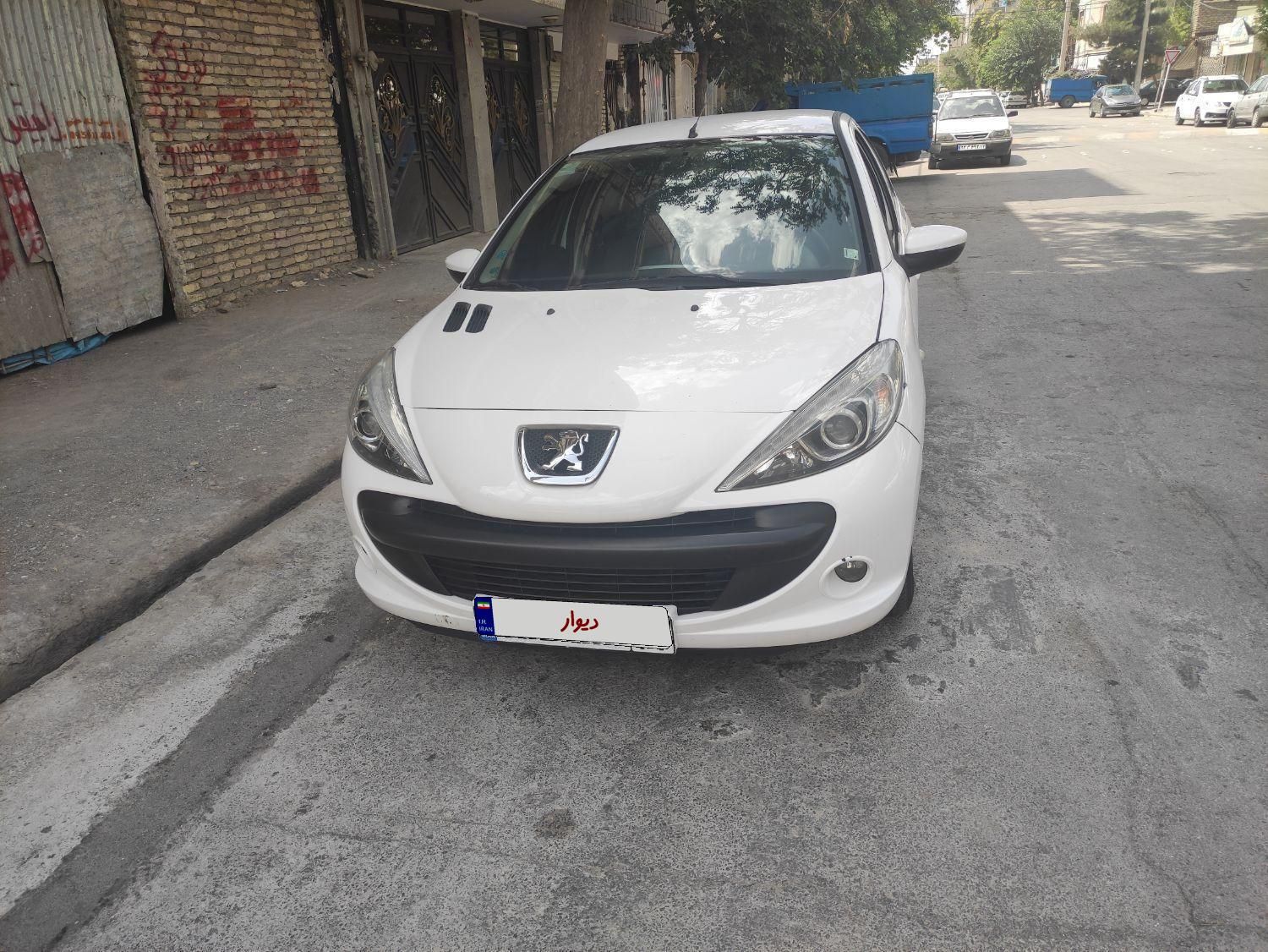 پژو 207 اتوماتیک - 1390