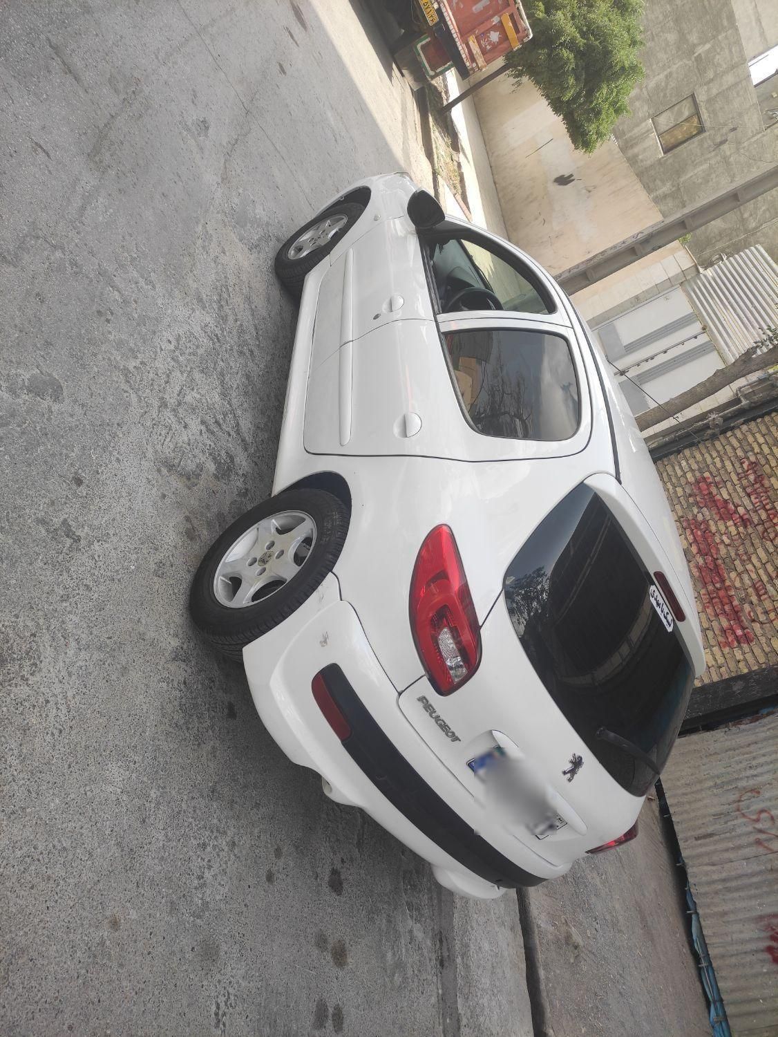 پژو 207 اتوماتیک - 1390