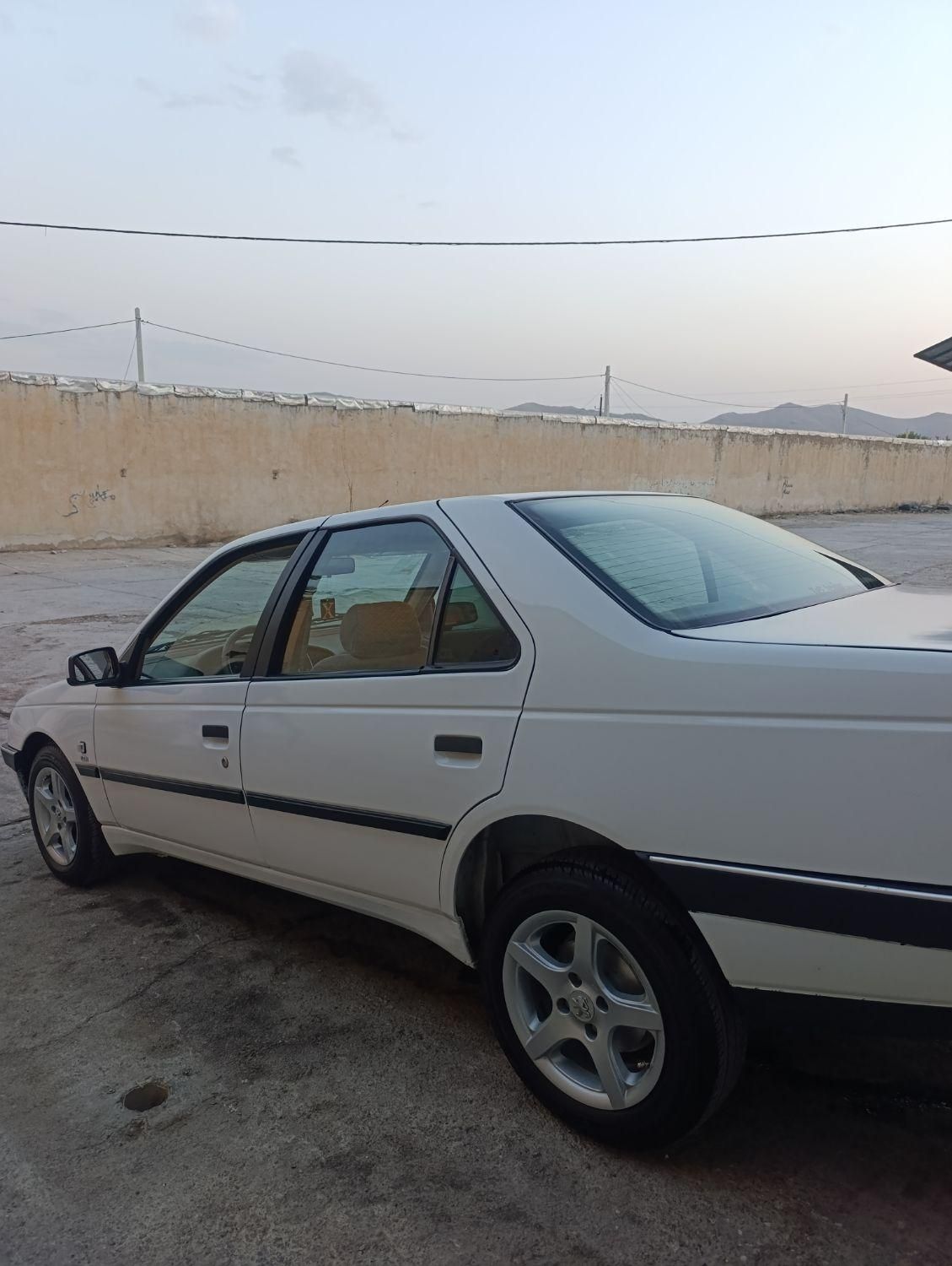 پژو 405 بنزینی GLX - TU5 - 1390