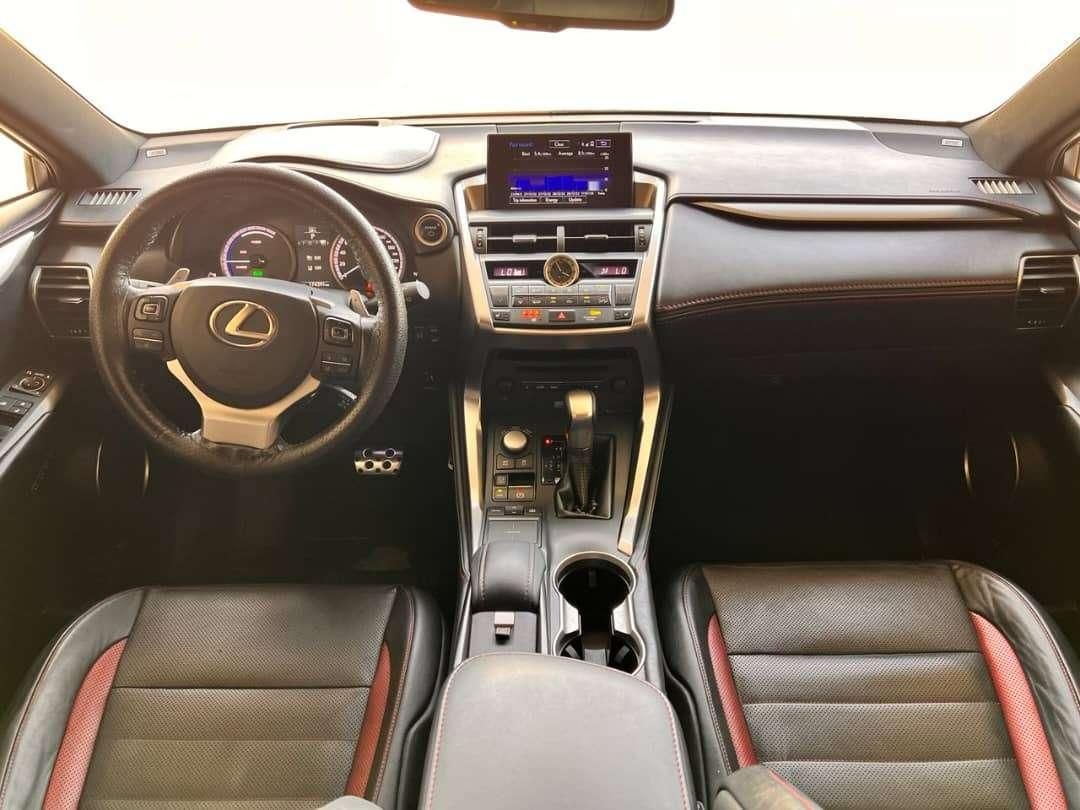 لکسوس NX هیبرید 300H - 2017