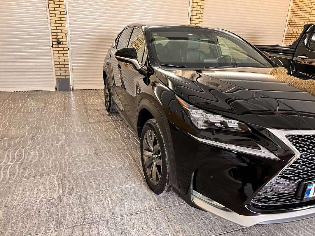 لکسوس NX هیبرید 300H - 2017