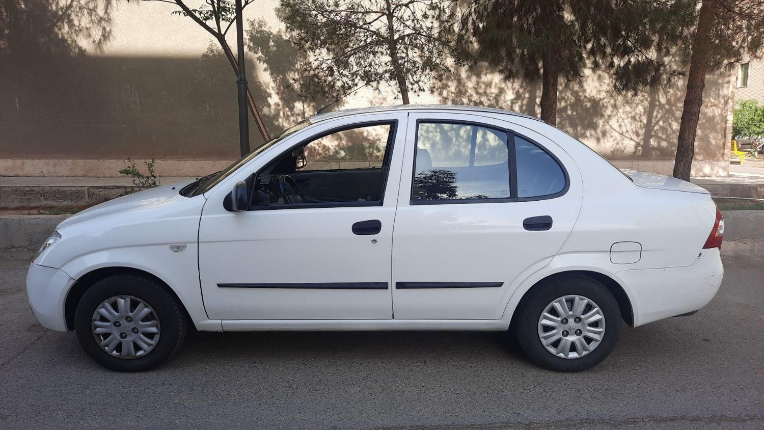 تیبا صندوق دار SX - 1399