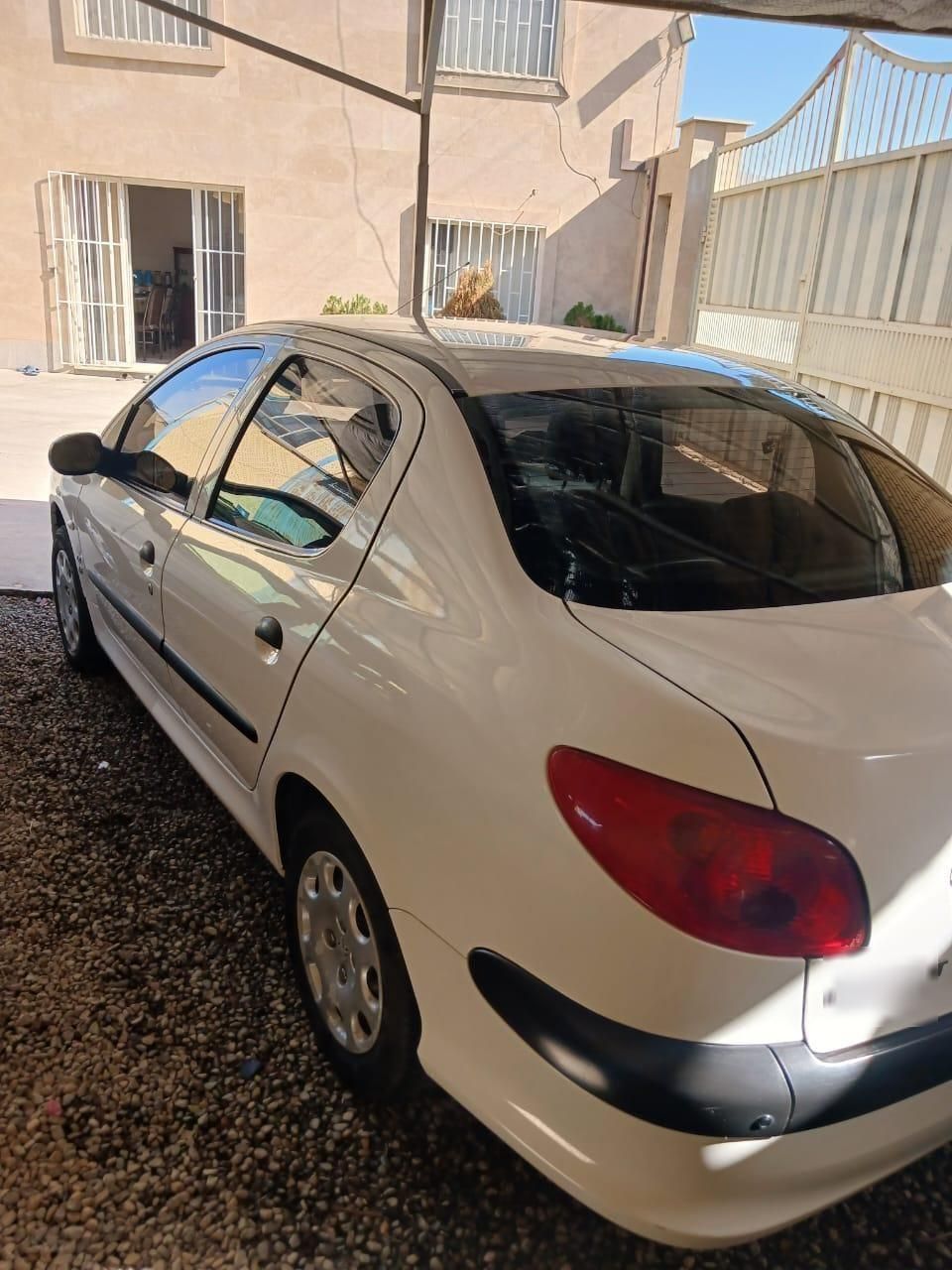 پژو ۲۰۶ صندوق دار v8 - 1399