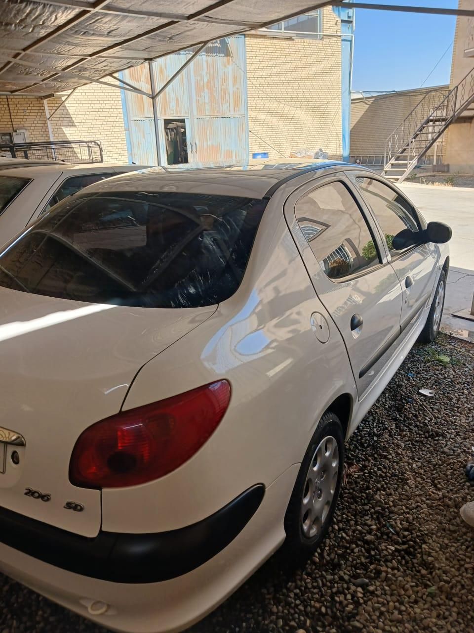 پژو ۲۰۶ صندوق دار v8 - 1399