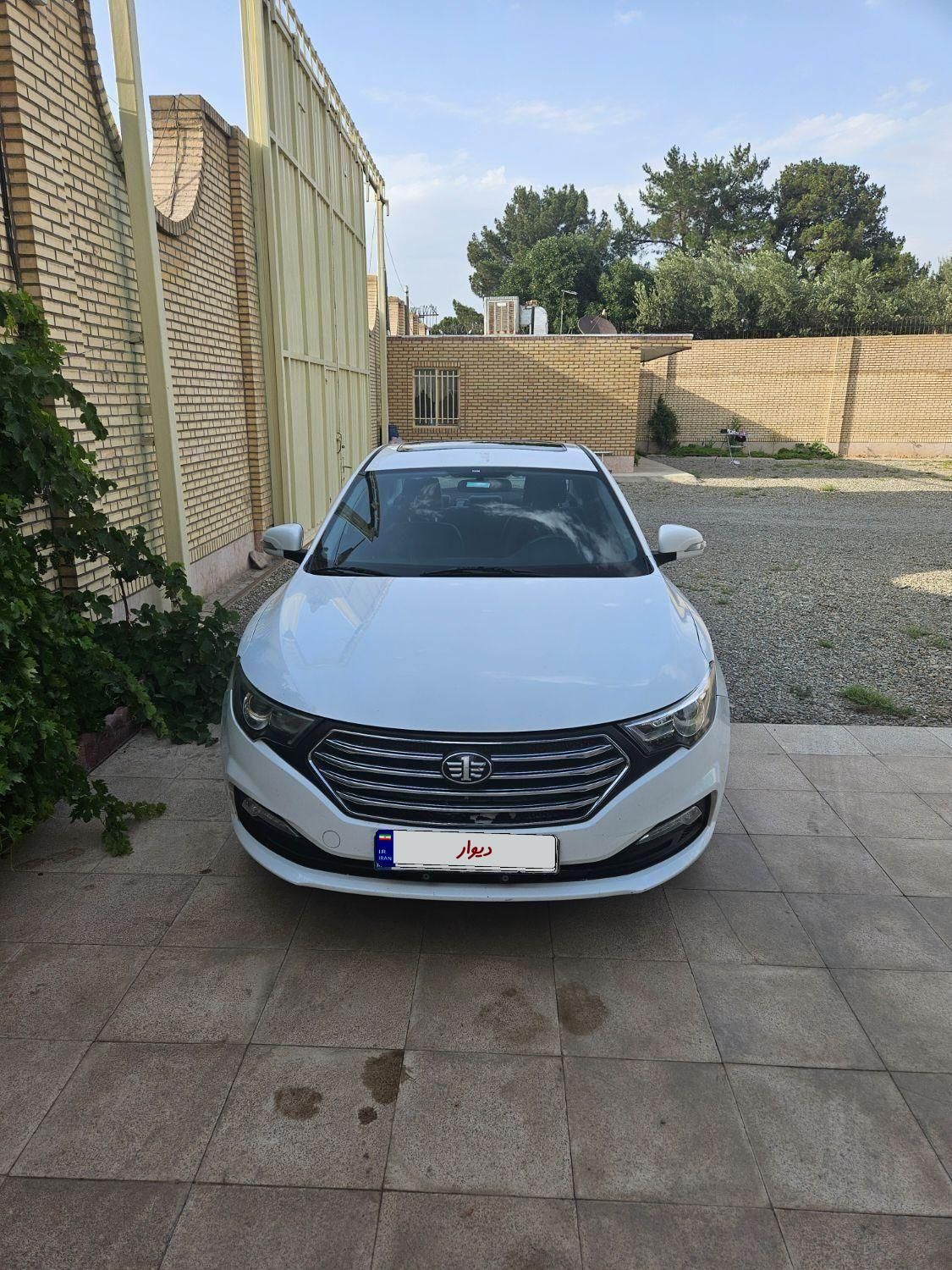 خودرو بسترن، B30 آگهی ann_19526732