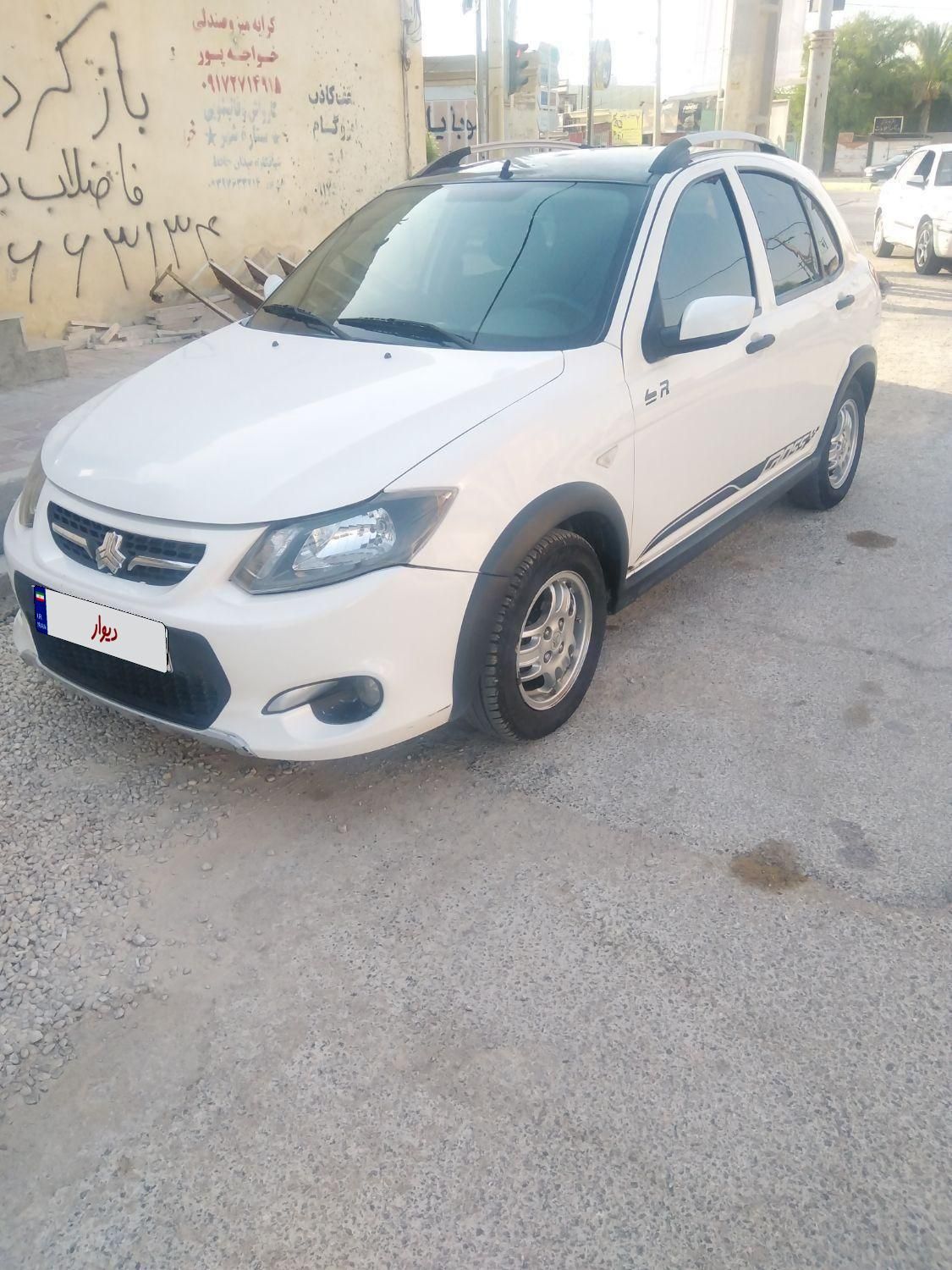 خودرو کوییک، R آگهی ann_19526784