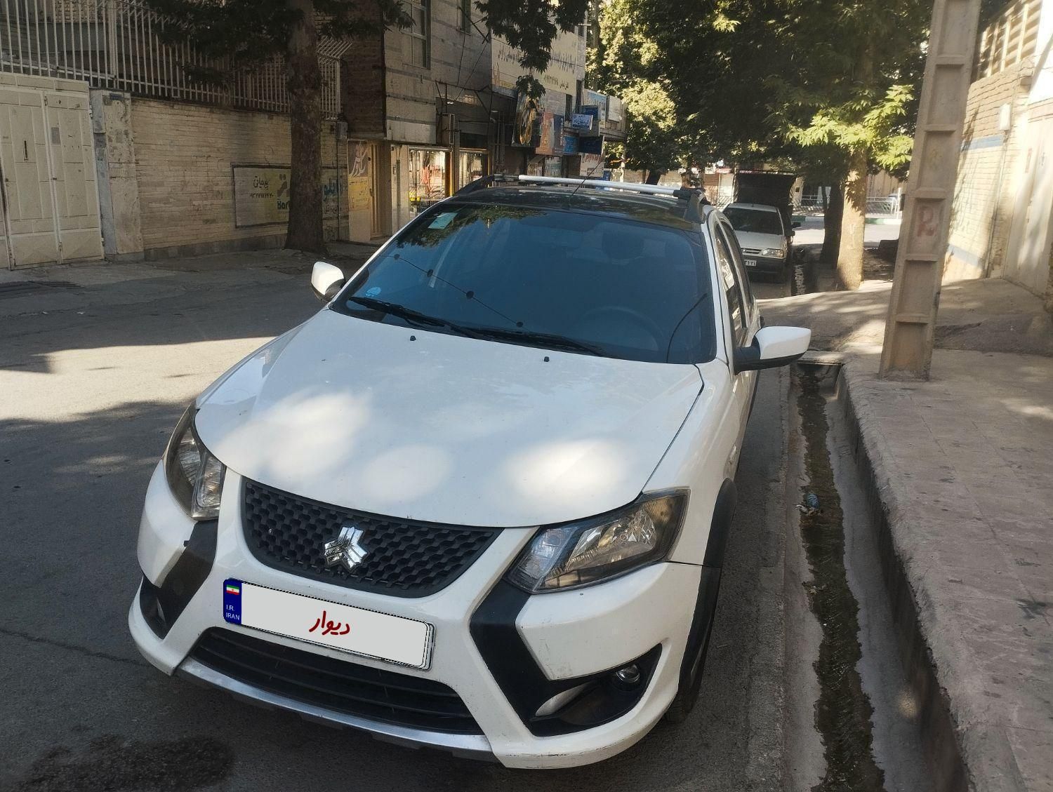 خودرو کوییک، R آگهی ann_19526827