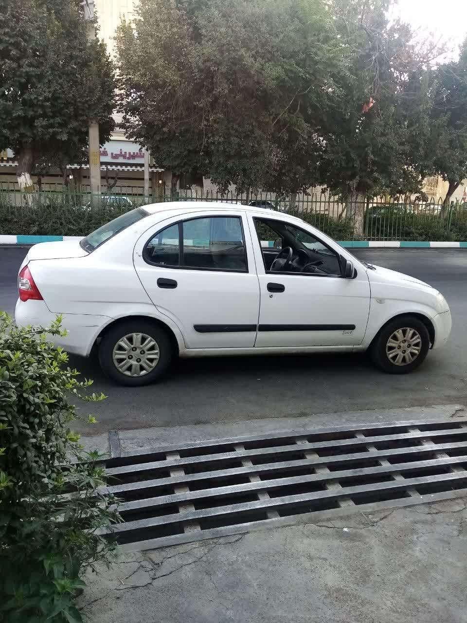 تیبا صندوق دار EX - 1393