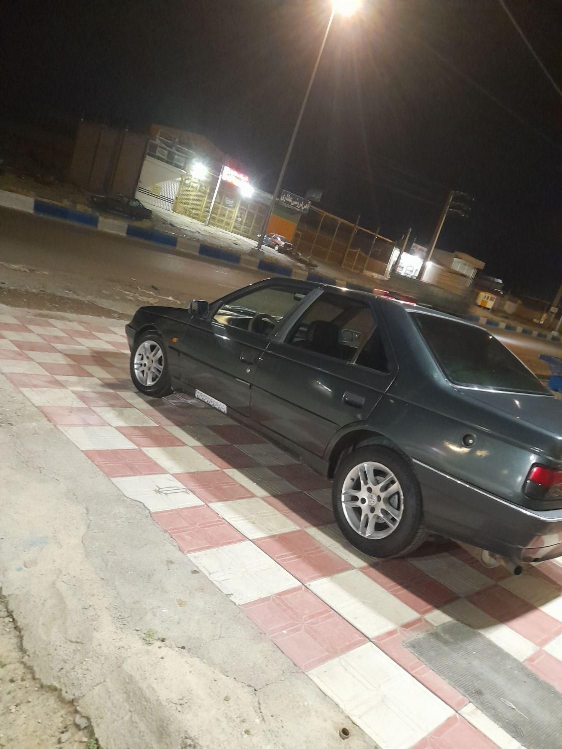 پژو 405 GLX - 1381