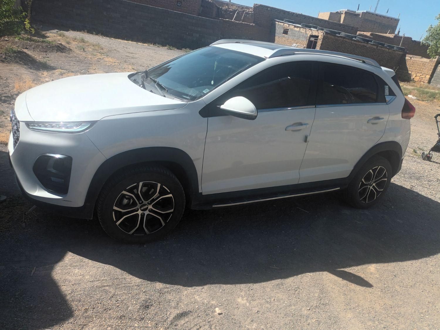 ام وی ام X22 دنده ای اسپرت لاکچری - 1402