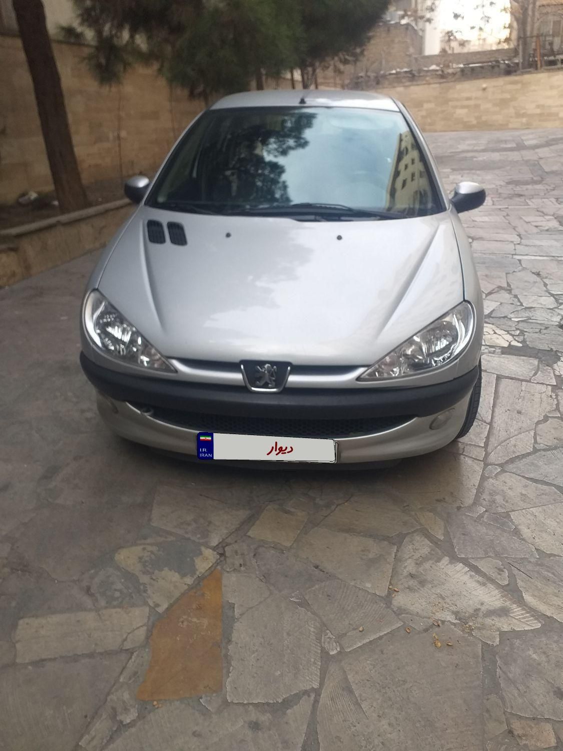 پژو ۲۰۶ صندوق دار v8 - 1397