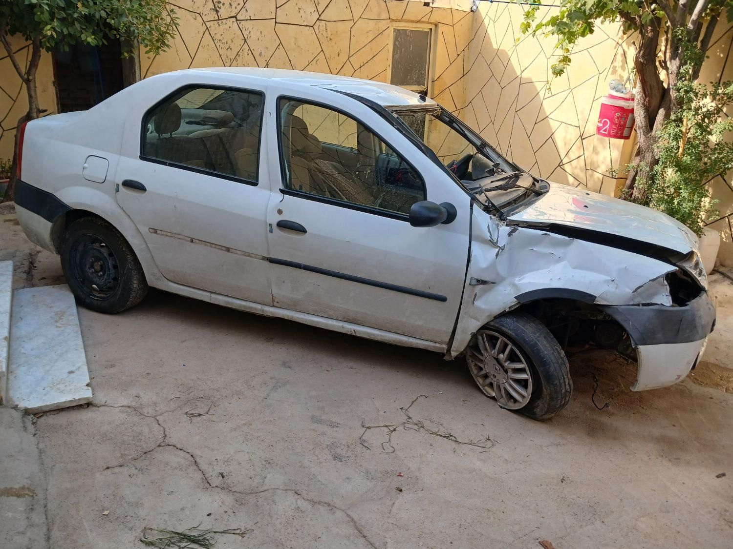 خودرو رنو، تندر 90 آگهی ann_19527170