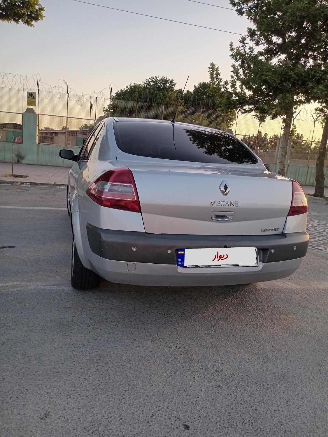 رنو مگان وارداتی اتوماتیک 2000 - 2008