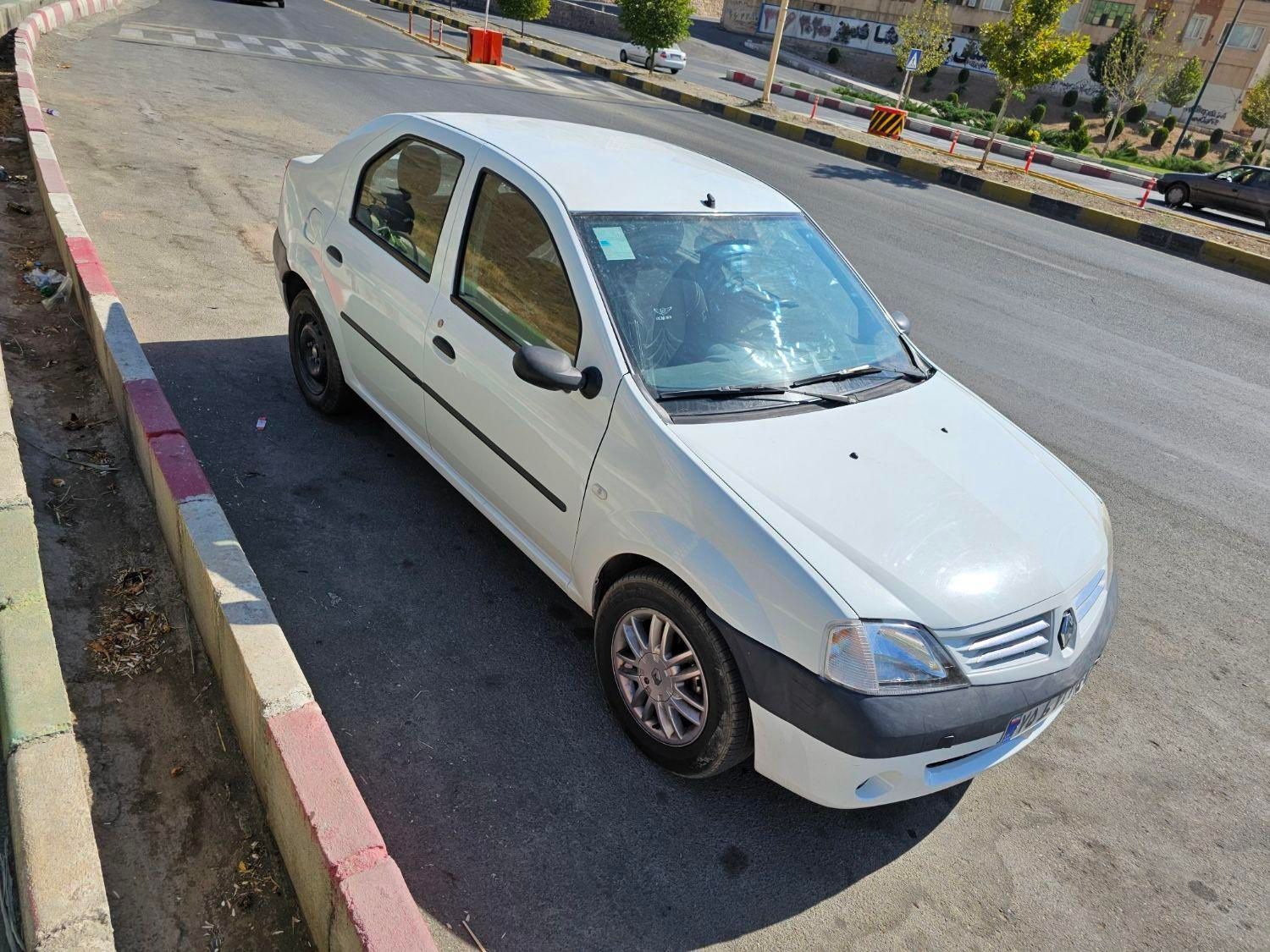 رنو تندر 90 E2 - 1396