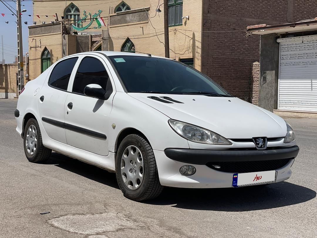 پژو ۲۰۶ صندوق دار v8 - 1392