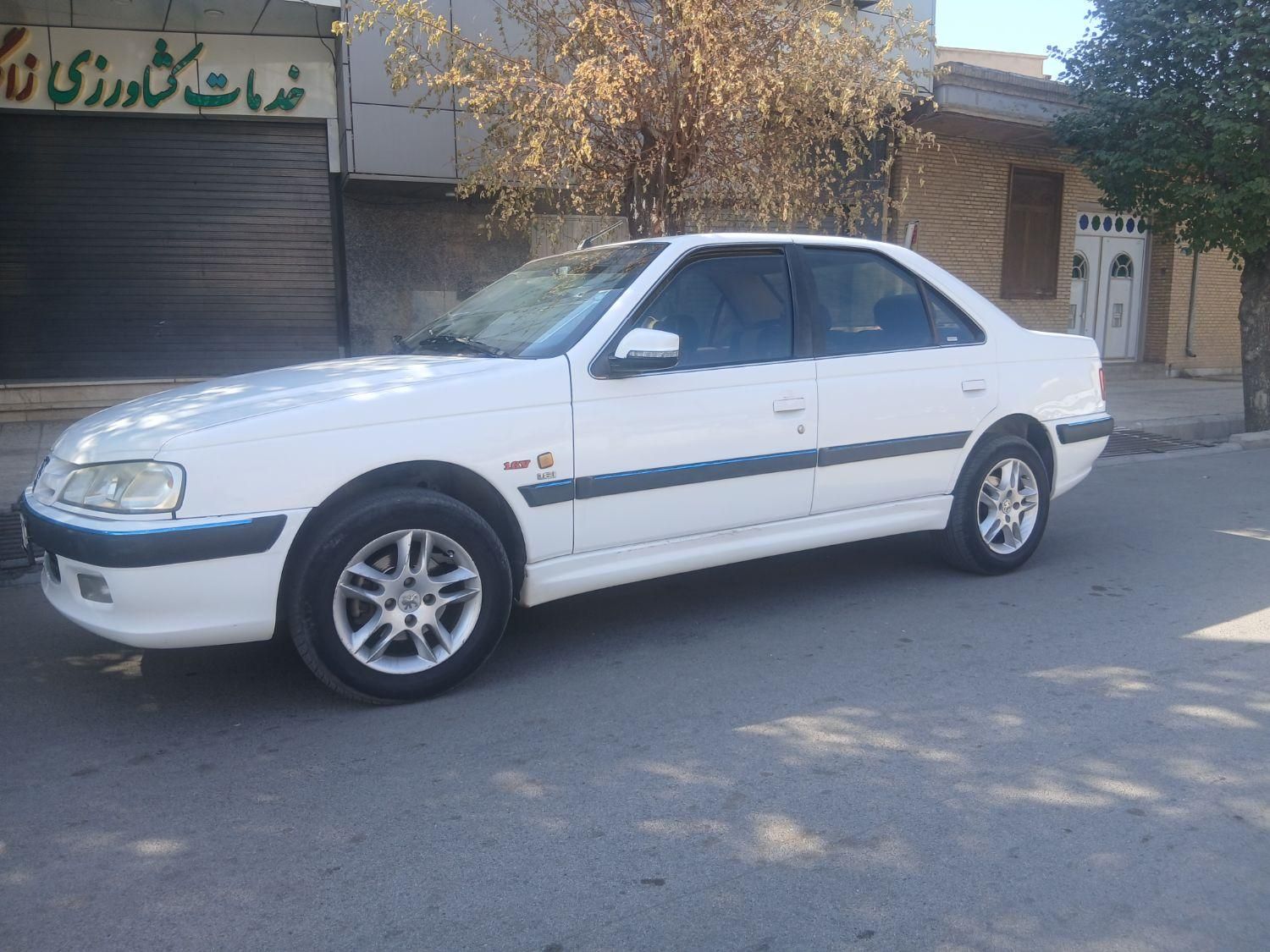 خودرو پژو، پارس آگهی ann_19527476