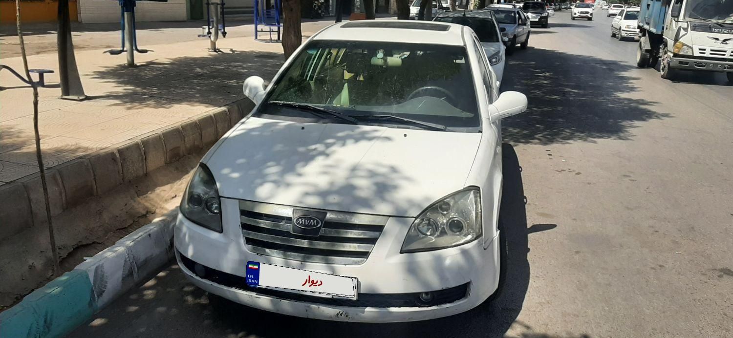 ام وی ام 530 دنده ای - 1389