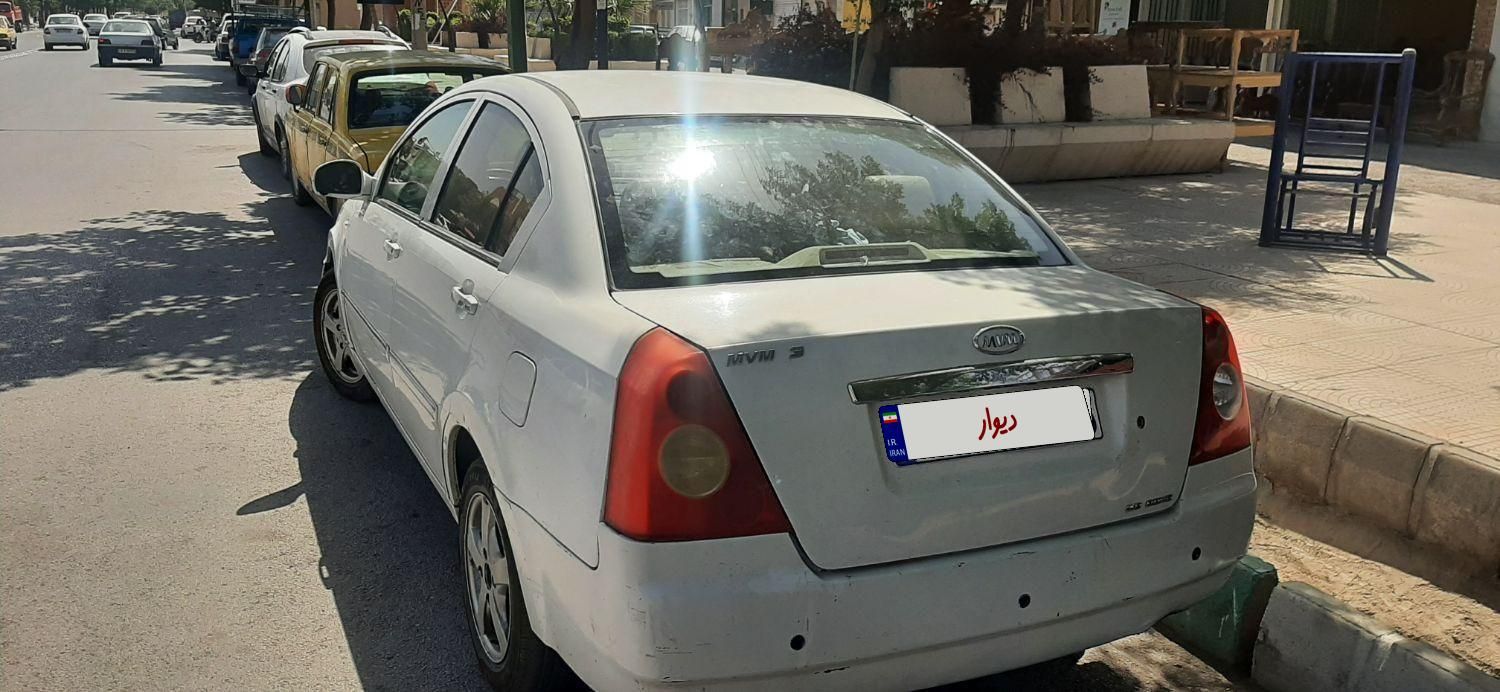 ام وی ام 530 دنده ای - 1389
