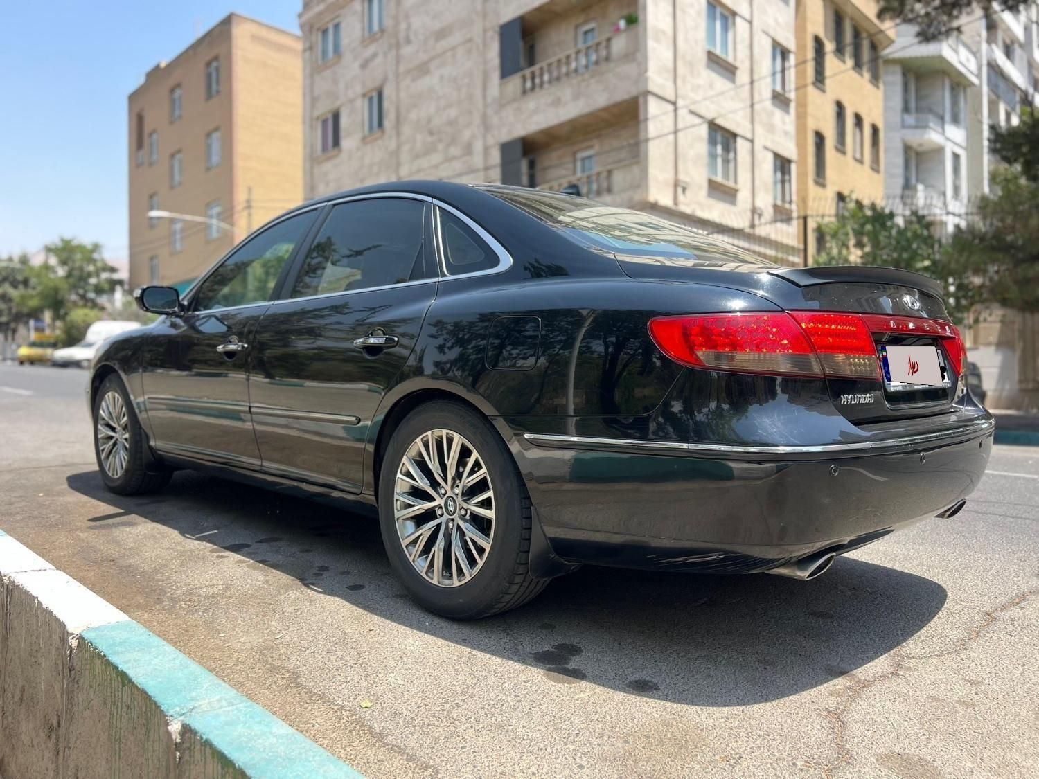 هیوندای آزرا (گرنجور) 3300cc - 2010