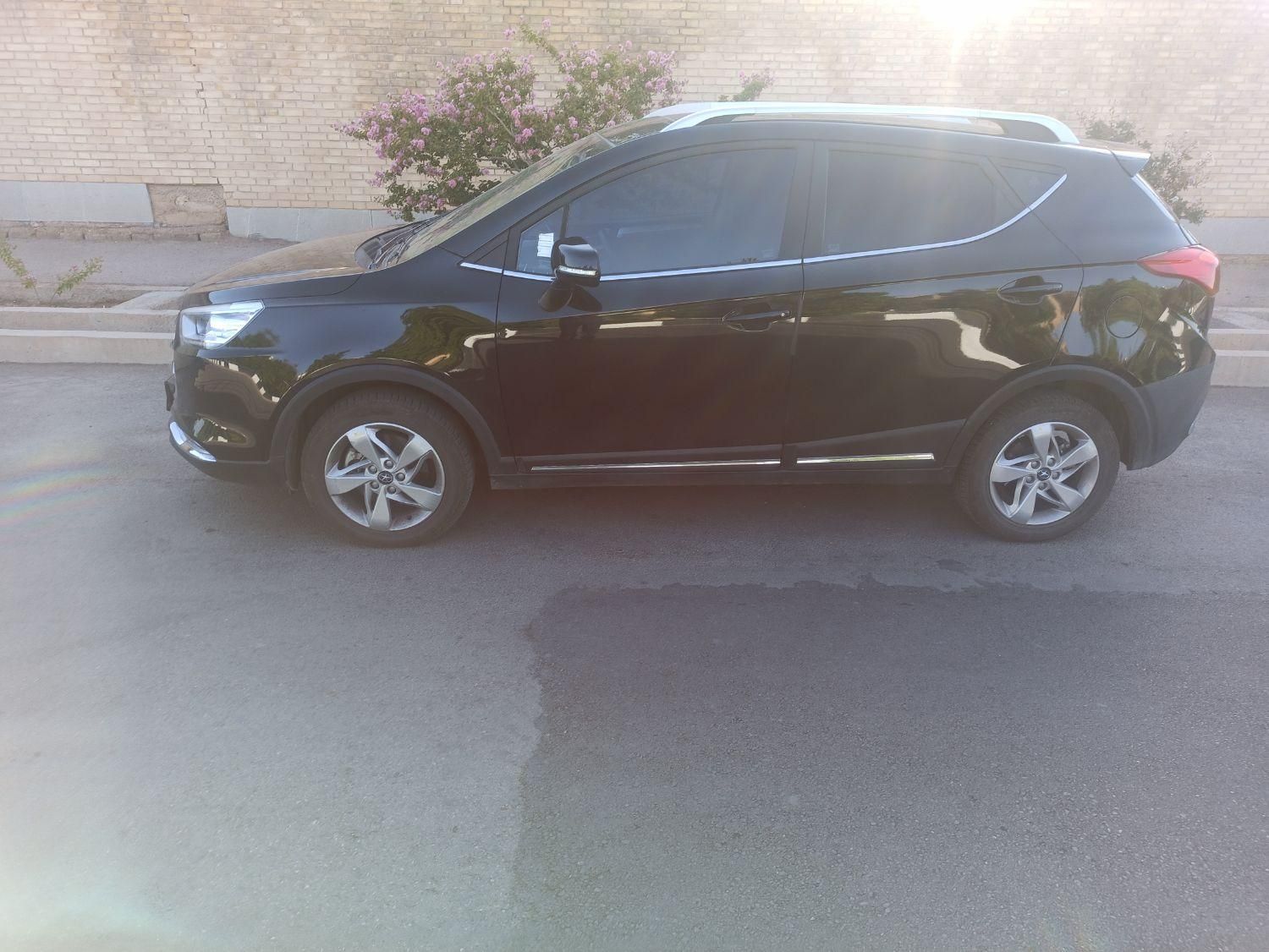 جک S3 اتوماتیک - 1402