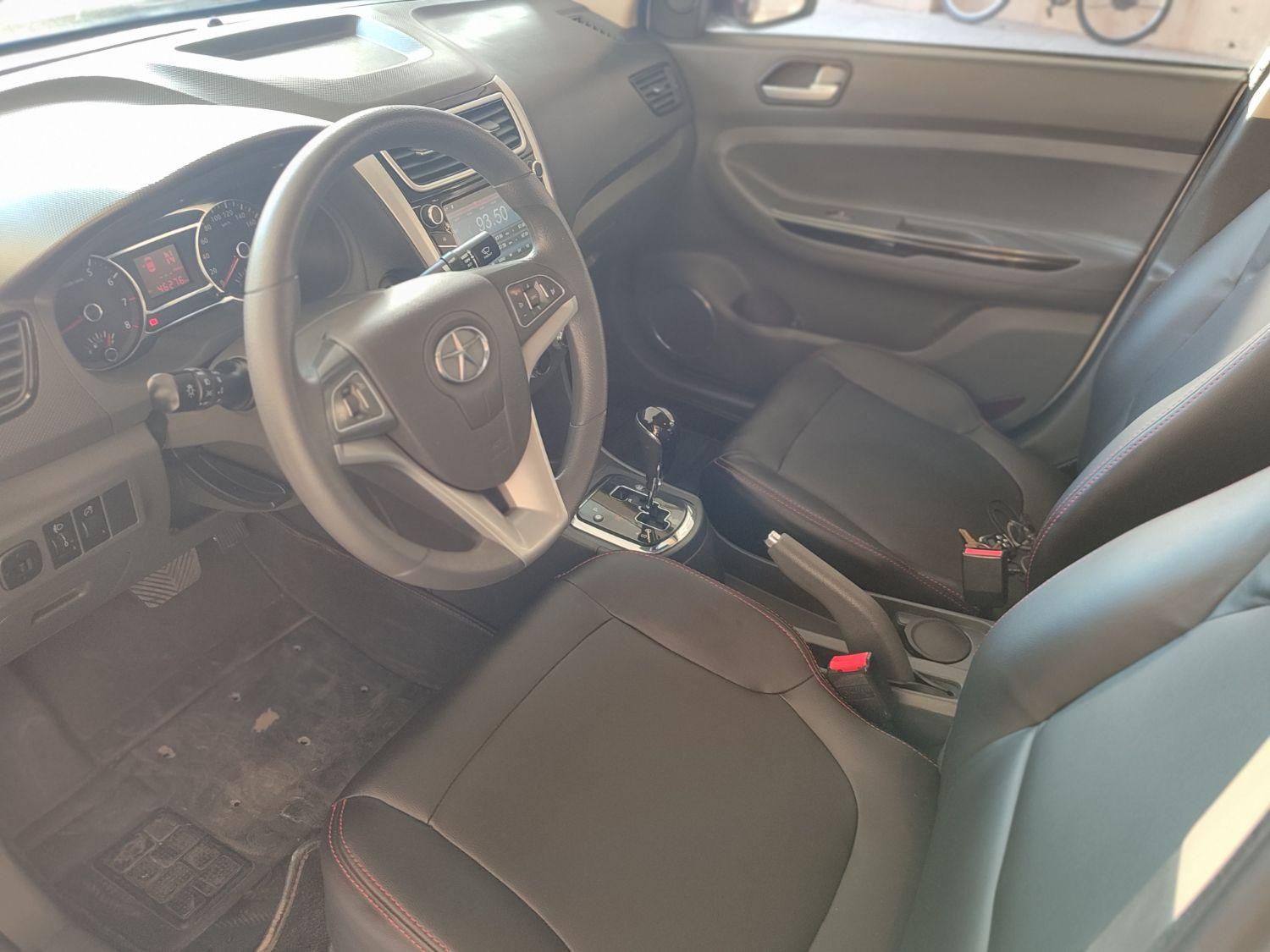 جک J4 اتوماتیک ساده - 1401
