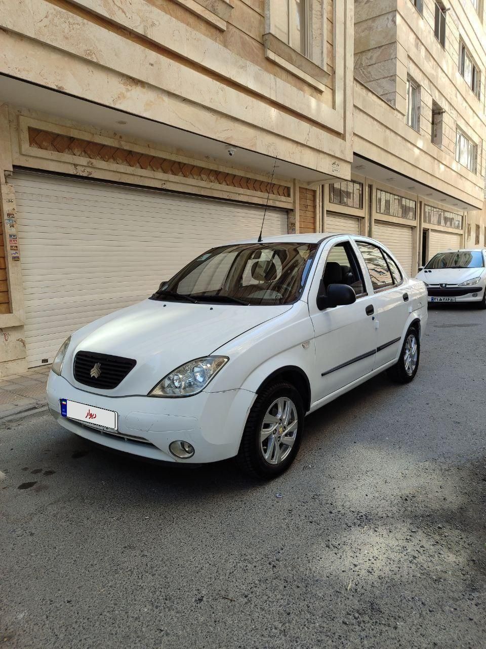 تیبا صندوق دار SX - 1398