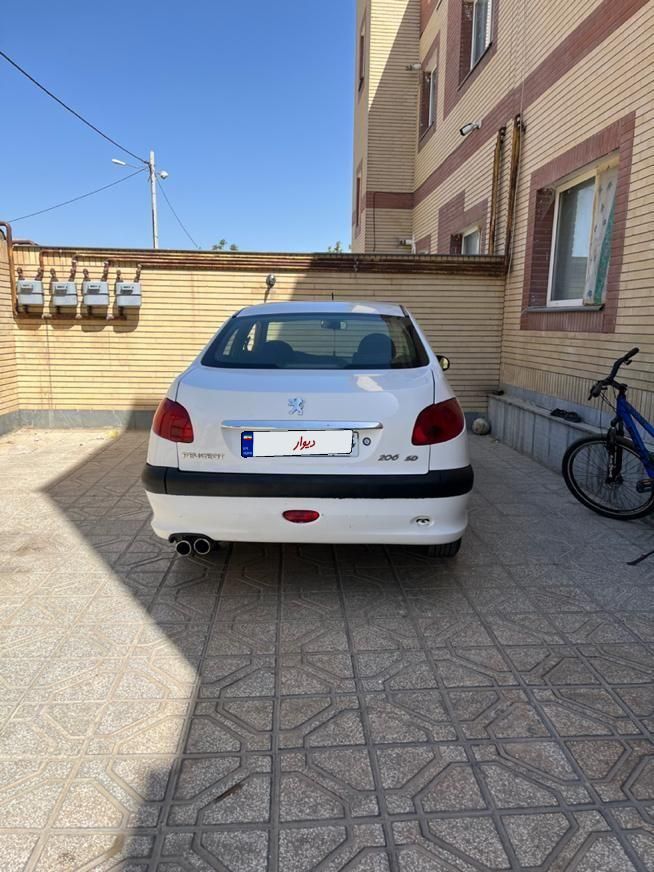 پژو ۲۰۶ صندوق دار v1 - 1390