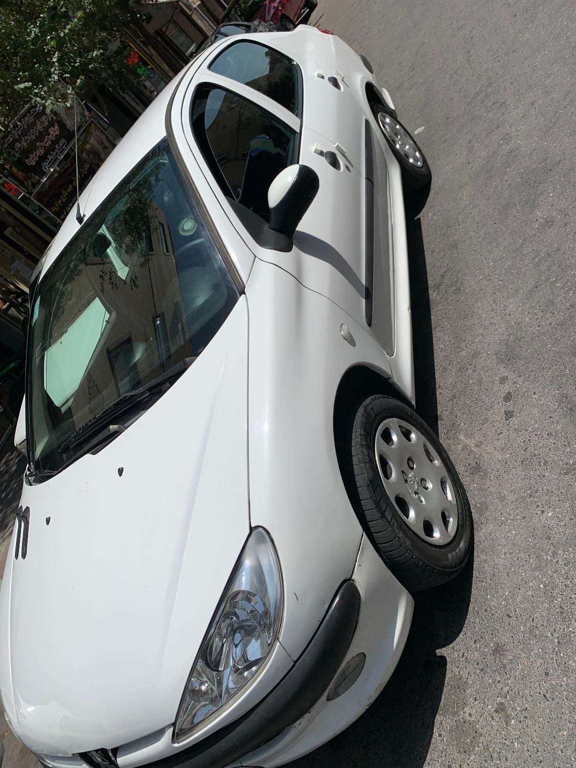پژو ۲۰۶ صندوق دار v8 - 1390