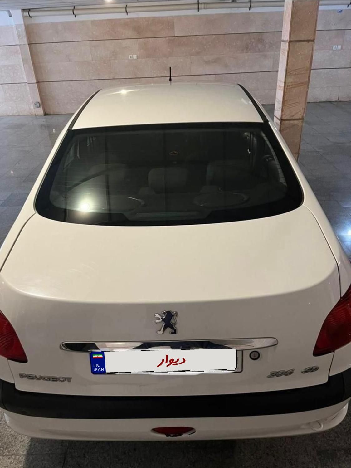 پژو ۲۰۶ صندوق دار v8 - 1395
