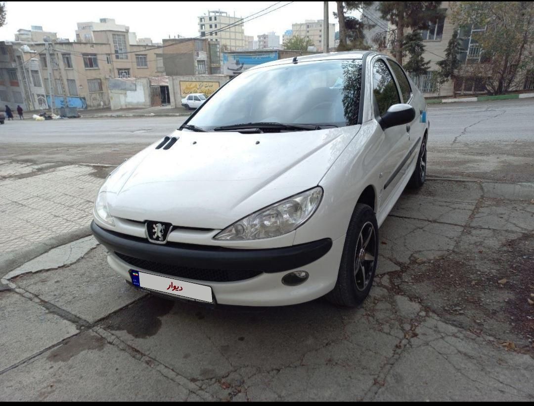 پژو ۲۰۶ صندوق دار v8 - 1397