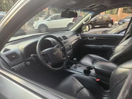 کیا موهاوی فول v8 - 2013