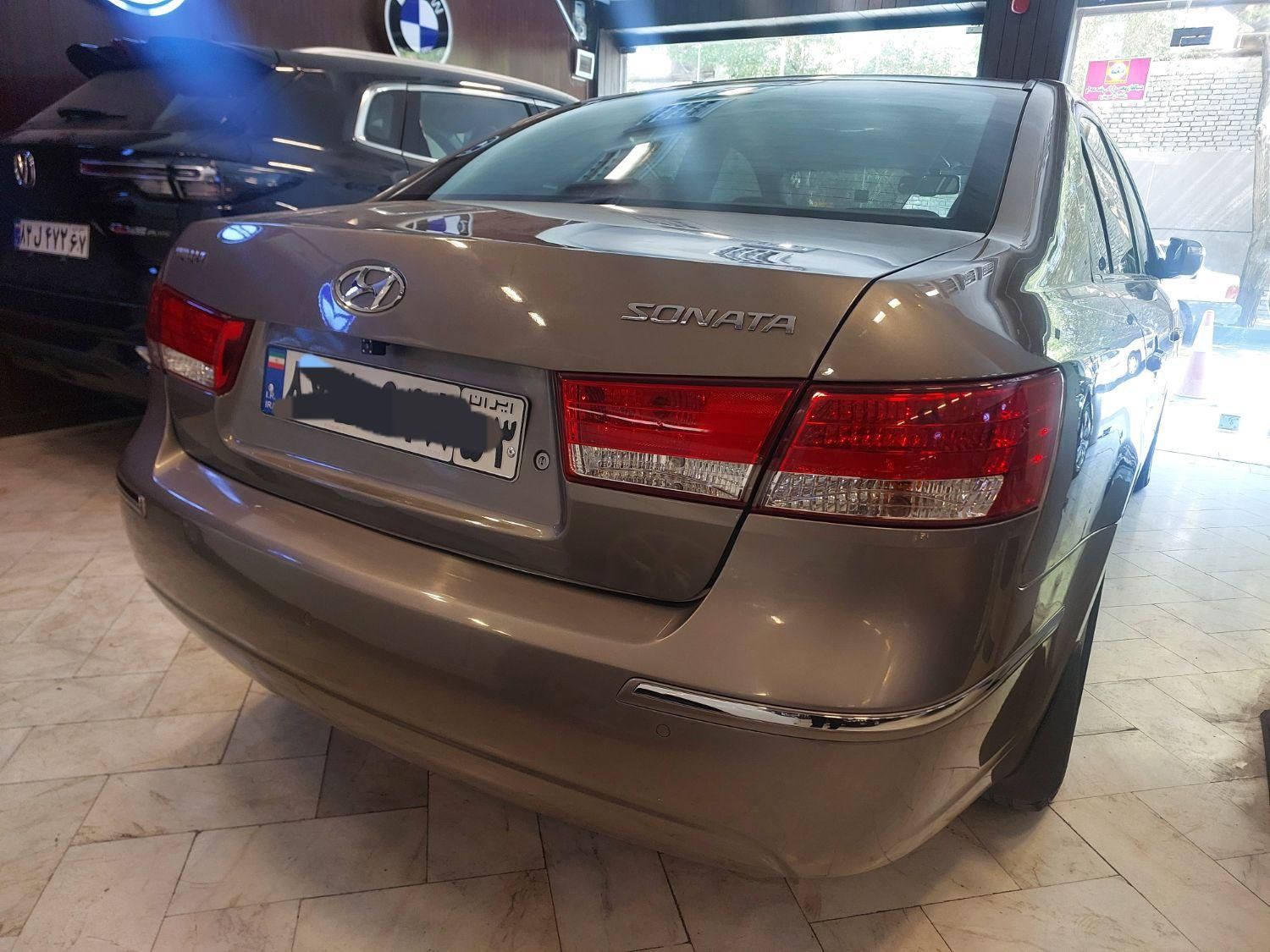 هیوندای سوناتا اتوماتیک NF 2400 - 2009