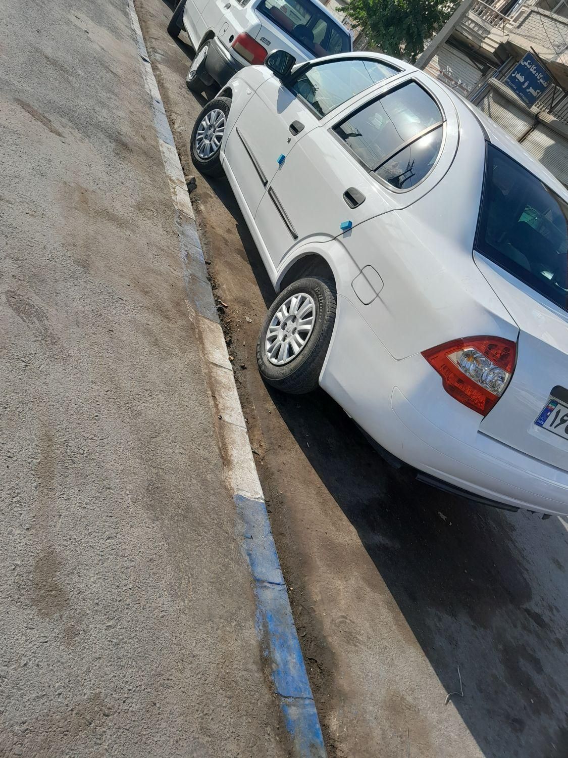 تیبا صندوق دار SX - 1401
