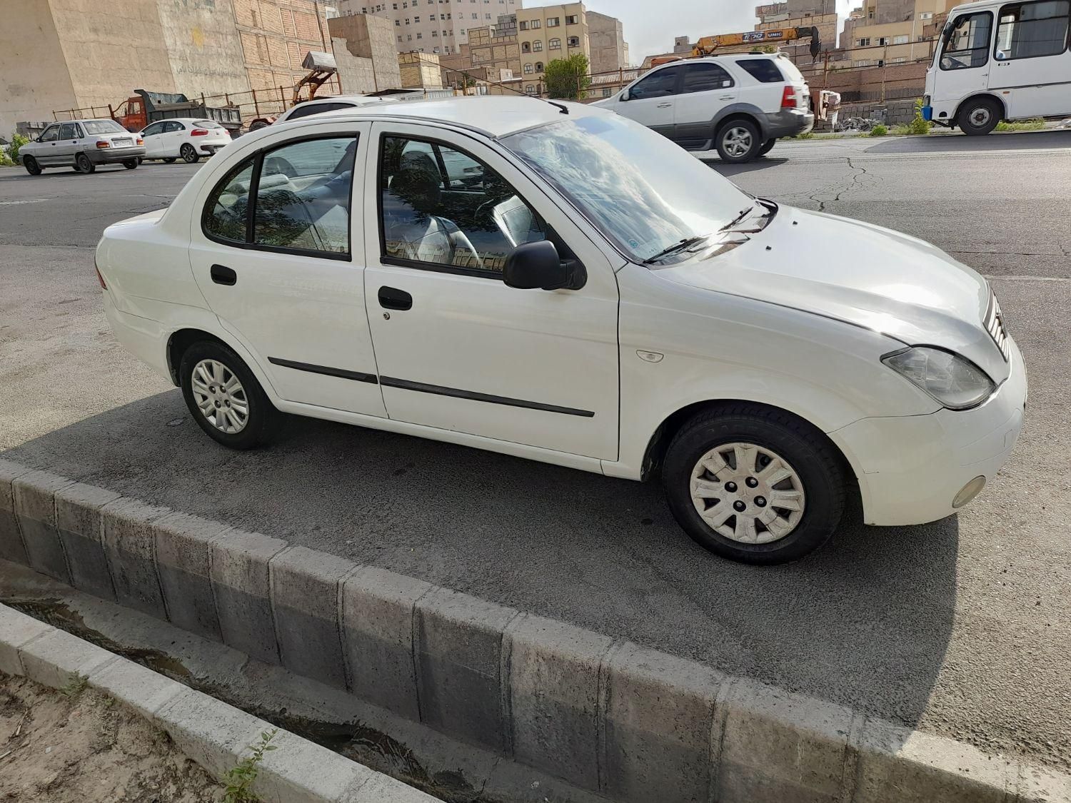 تیبا صندوق دار SX - 1396